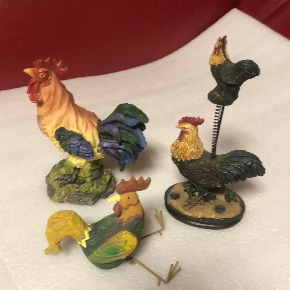 Vintage Rosters collection-3 pieces.Ceramic - Picture 2 of 15